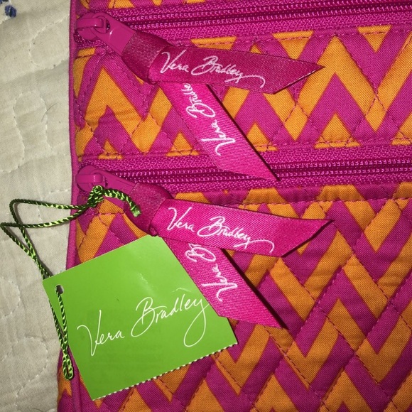 Brand New Vera Bradley Bag - Picture 3 of 4